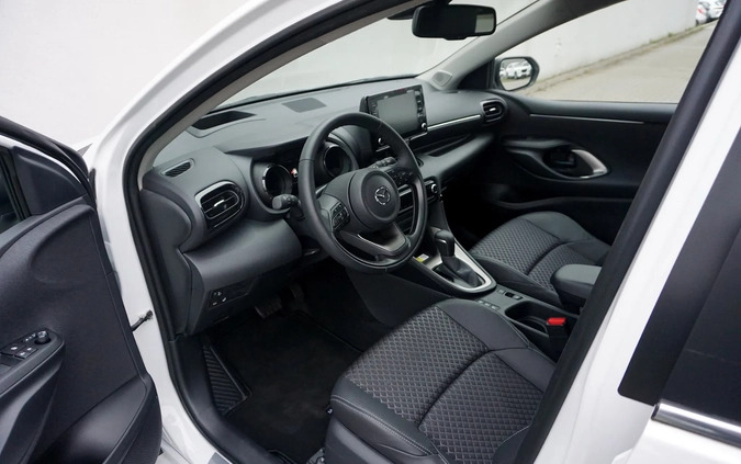 Mazda 2 cena 105900 przebieg: 400, rok produkcji 2023 z Biała małe 191